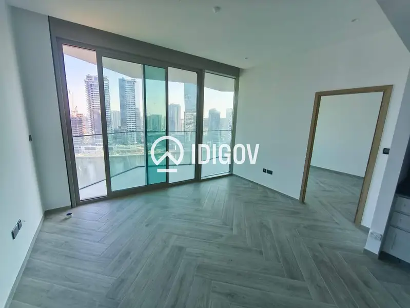 2 BR · Apartment · Peninsula Three, Business Bay
