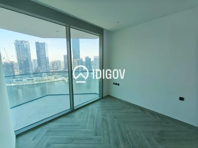 2 BR · Apartment · Peninsula Three, Business Bay