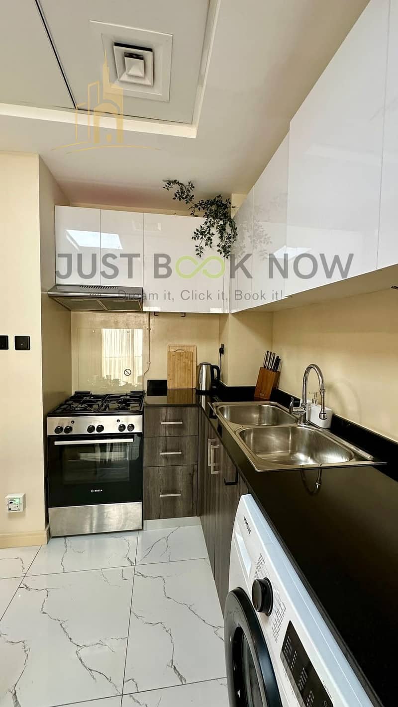 39 Untitled design-10. png