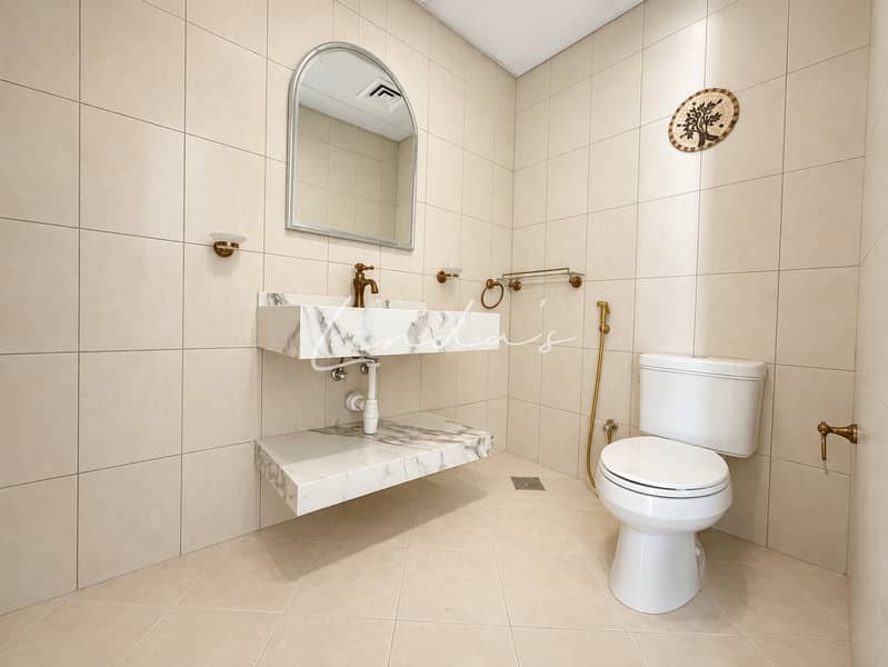 9 images image img
