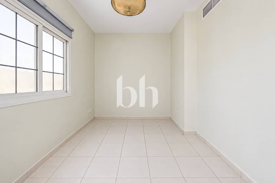 8 Image