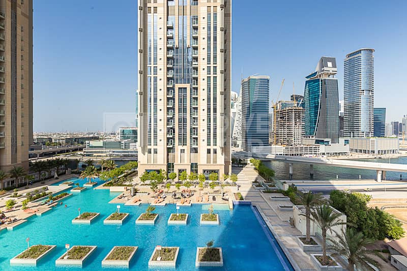 Vacant | Best Deal | Pool and Canal View Vacant | Best Deal | Pool and Canal View