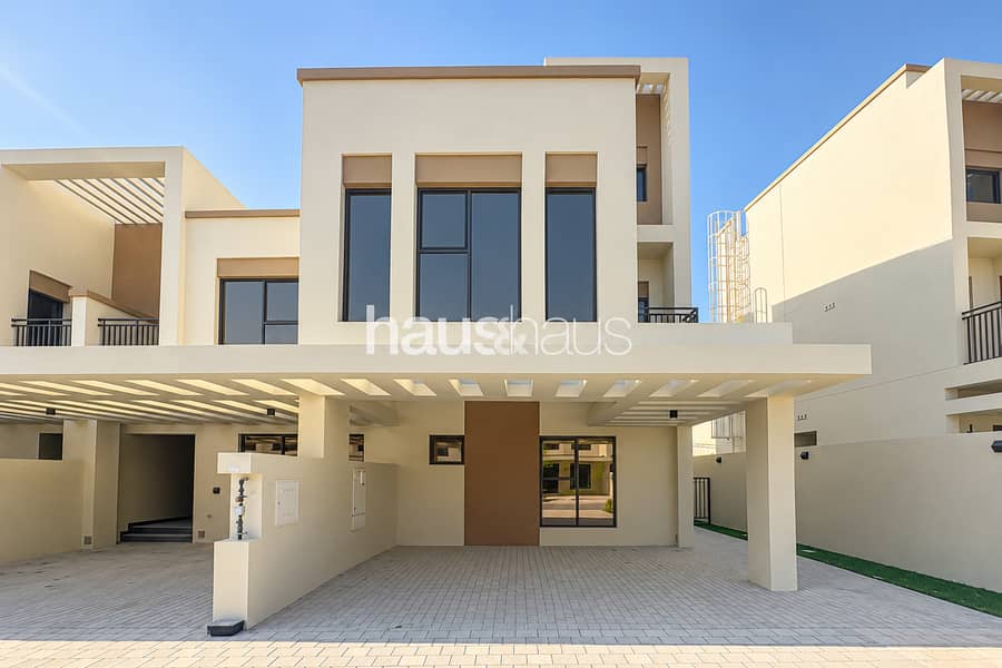 Landscaped Garden | Vacant | Close to Lagoons Landscaped Garden | Vacant | Close to Lagoons