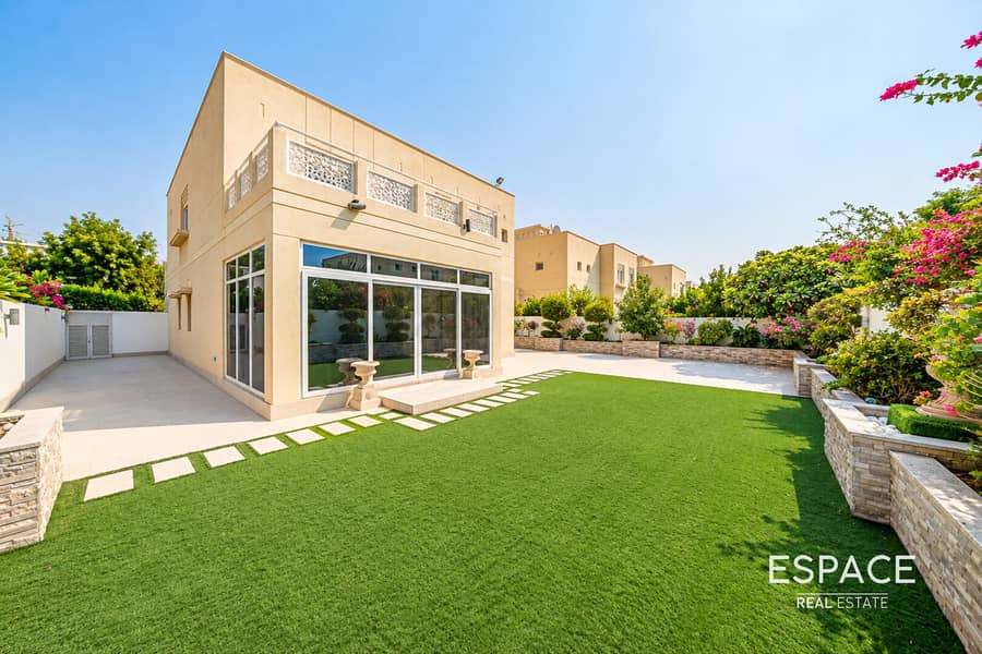 Villa a The Meadows,The Meadows 9, 4 camere da letto, 9800000 AED - 14648036 Villa a The Meadows,The Meadows 9, 4 camere da letto, 9800000 AED - 14648036