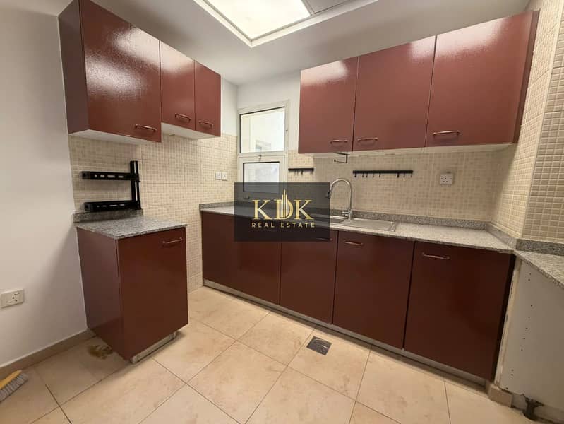 4 WhatsApp Image 2026-10-02 at 11.35. 36 AM. jpeg