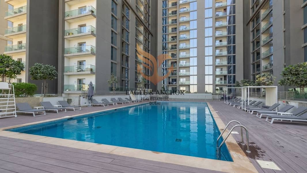 8 pool view. jpeg
