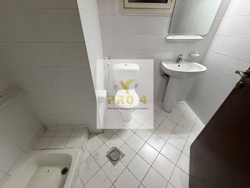 44 1002001928. jpg
