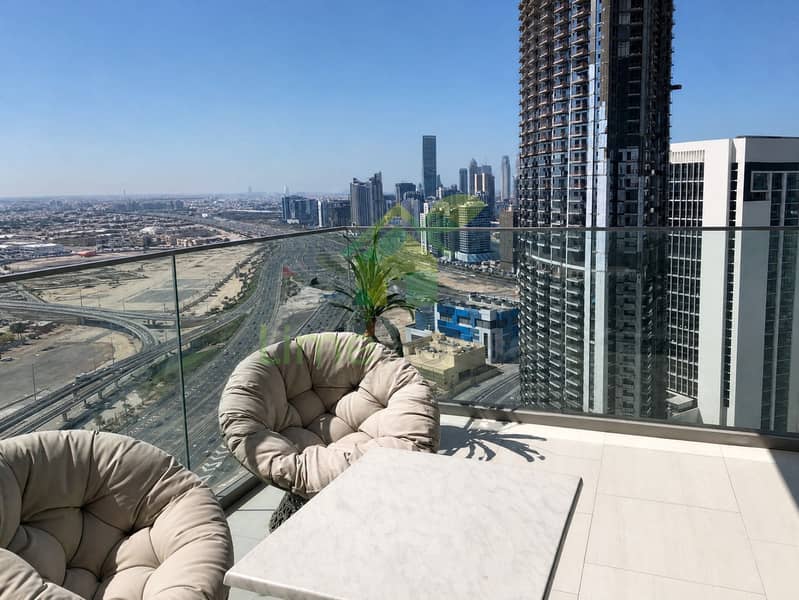 13 dubai-sls-business-bay-studio-apartment-balcony-view-24. jpg