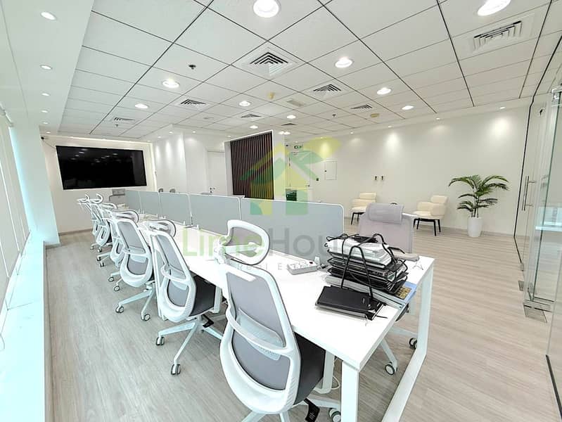 3 burlington-tower-business-bay-commercial-office-reception-workstations-04. jpeg