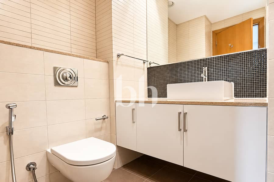 6 images image img