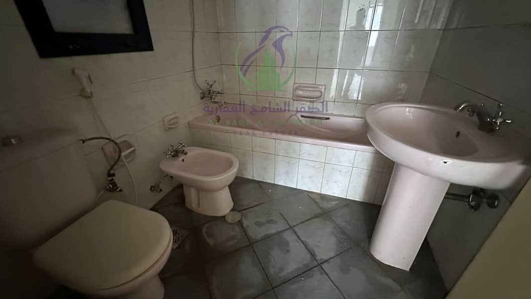 10 apartment-for-rent-2-bedroom-altaawn-alsharqa-property-12. jpg