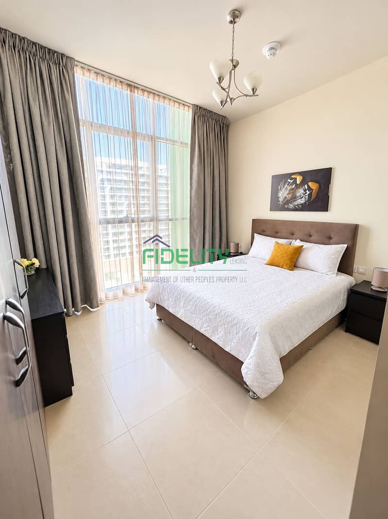 6 Bright Contemporary Bedroom with Urban Views. png