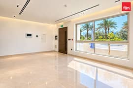 CORNER UNIT | LUXURY LIVING |