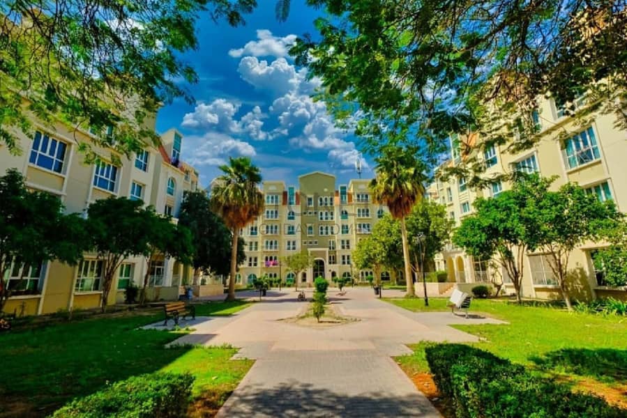 9 Discovery Gardens-05. jpg
