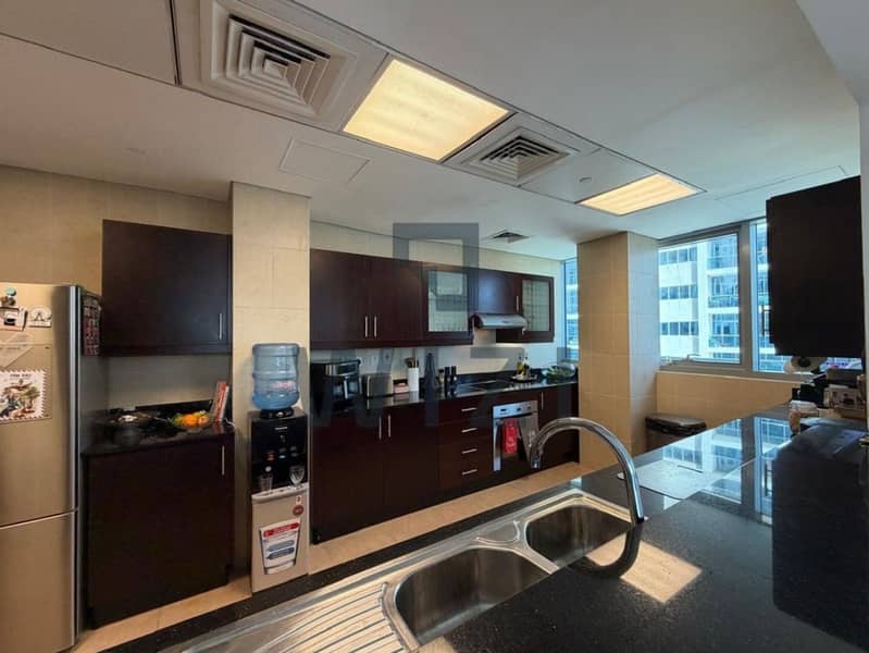7 photo_5314790831170462136_y. jpg