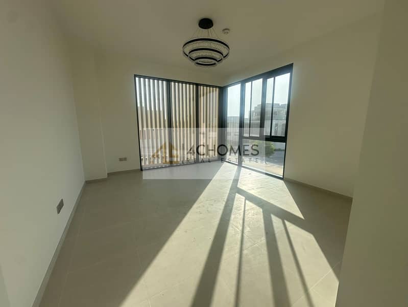 6 Image 6