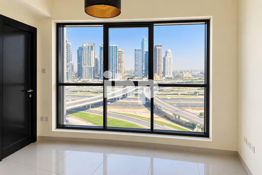 3 interior_architectural_photo_a_clean_empty_moder. jpg