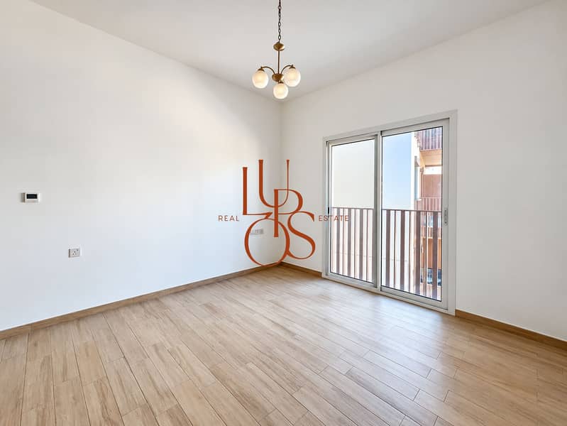 9 15_Lupos_Luxury_Portal. jpg