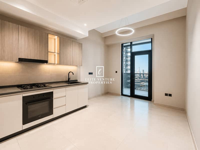 Apartamento en Dubai Sports City,Golf Vista Heights, 47999 AED - 16037041 Apartamento en Dubai Sports City,Golf Vista Heights, 47999 AED - 16037041
