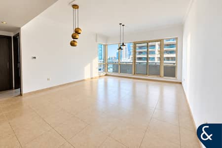 1 Bedroom Apartment for Rent in Dubai Marina, Dubai - Tastefully Modified | Large Layout | EMAAR