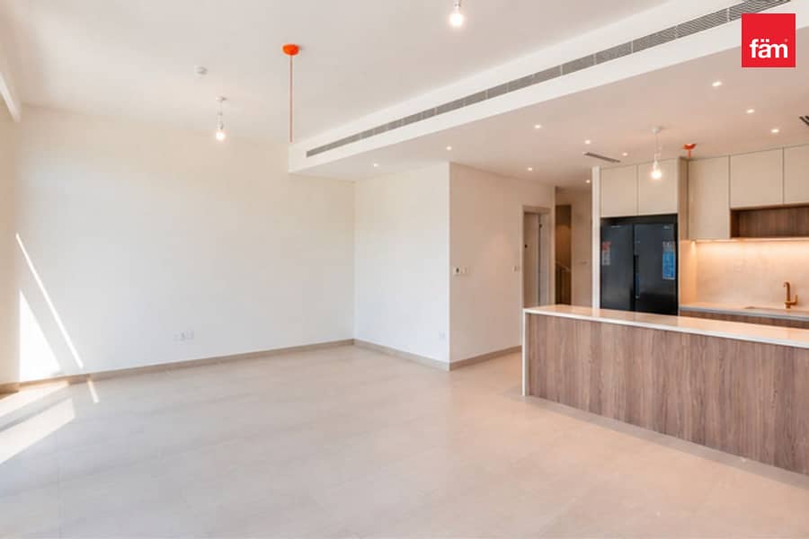 Casa adosada en Mudon,Mudon Al Ranim,Mudon Al Ranim 8, 3 dormitorios, 3425000 AED - 16714902 Casa adosada en Mudon,Mudon Al Ranim,Mudon Al Ranim 8, 3 dormitorios, 3425000 AED - 16714902