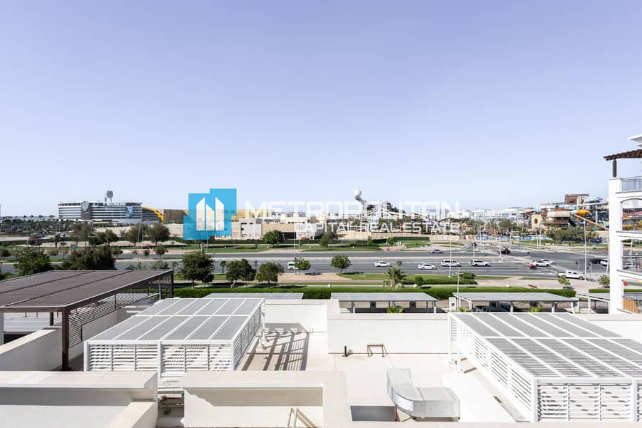Appartement in Yas Island,Yas Golf Collection,Apartments 2, 1500000 AED - 16715062 Appartement in Yas Island,Yas Golf Collection,Apartments 2, 1500000 AED - 16715062