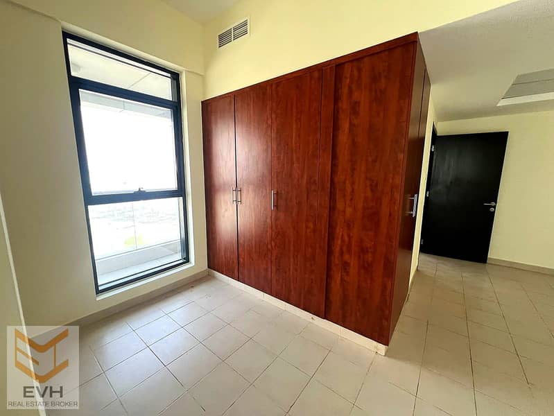 5 property_07_enhanced. jpg