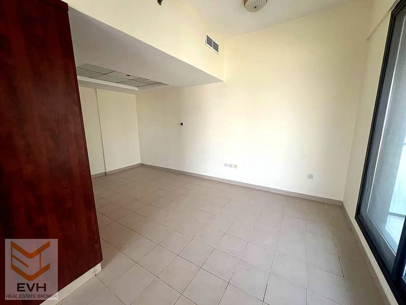 12 property_08_enhanced. jpg