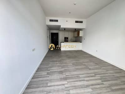1 habitación Apartamento para en Alquiler en Jumeirah Village Circle (JVC), Dubai - WhatsApp Image 2026-10-02 at 3.51. 53 PM. jpeg