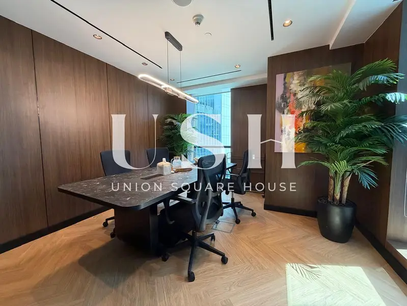 Luxurious Fully Fitted office I Stunning Skyline View | Near Metro