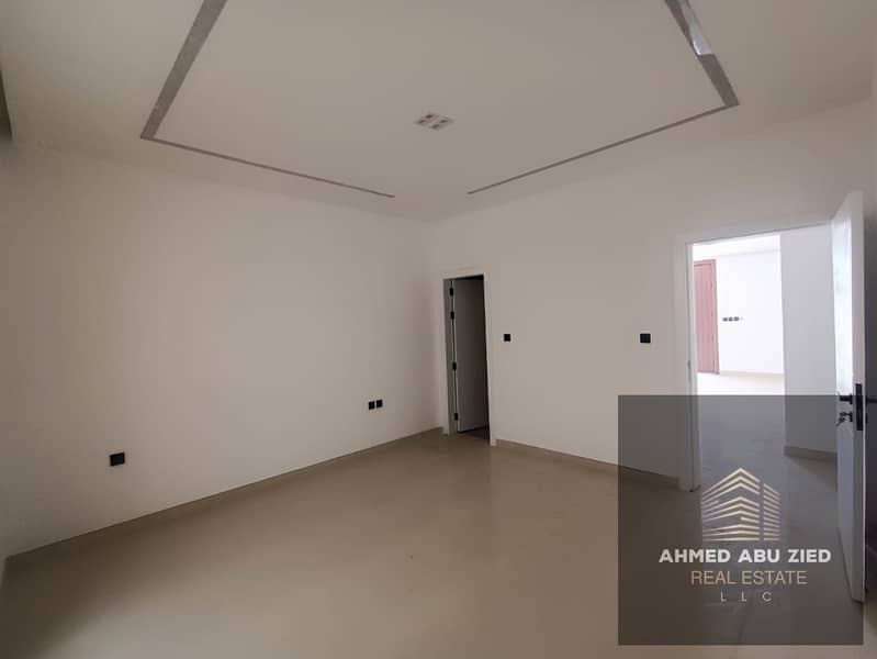 6 WhatsApp Image 2026-10-02 at 6.05. 41 PM. jpeg