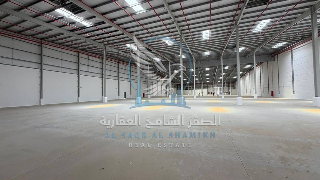 4 yard-for-rent-al-shargah-property-04. jpg