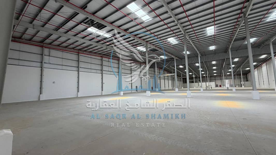 8 yard-for-rent-al-shargah-property-09. jpg