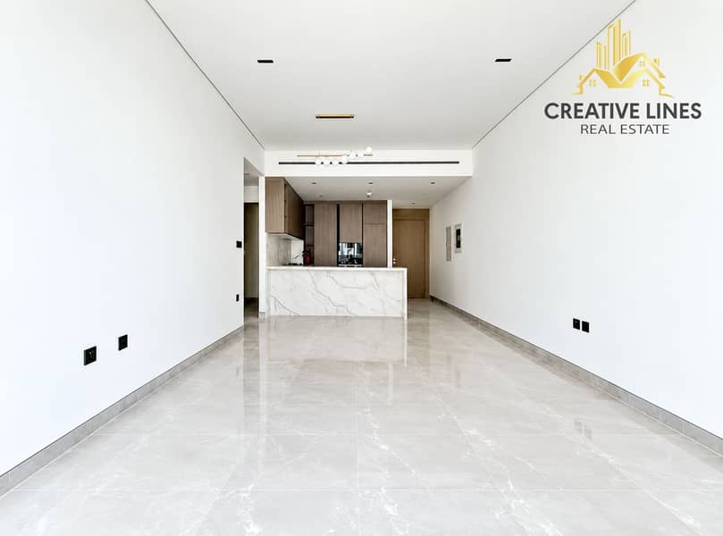 20 Symmetrical Modern Apartment Interior. png