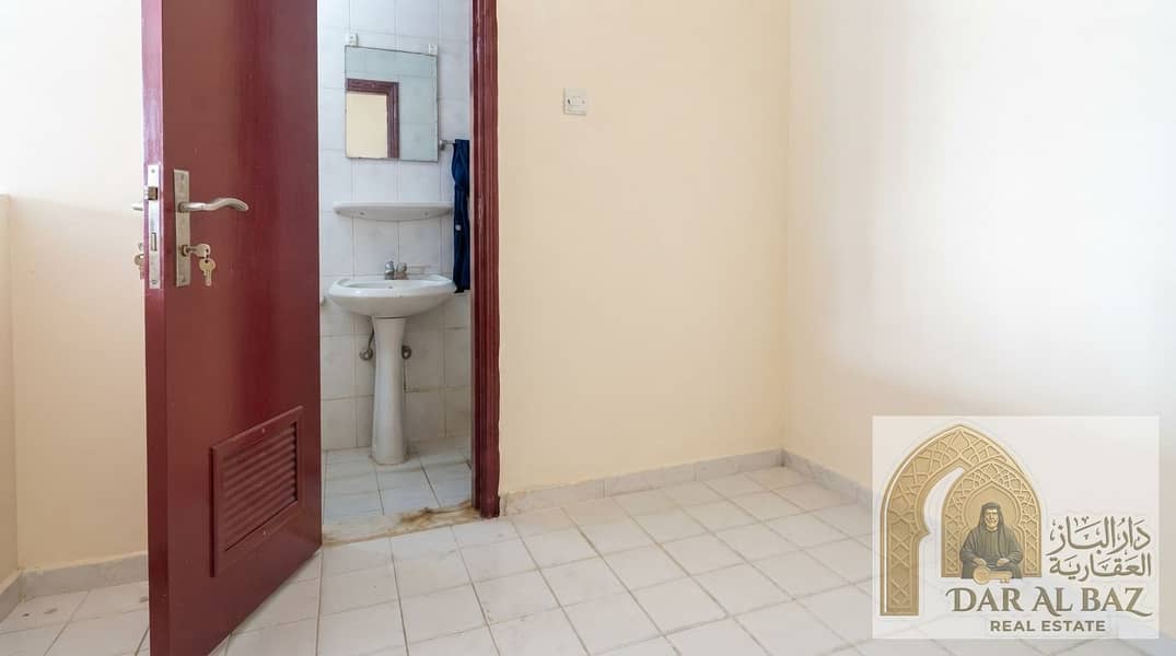 22 Enhance_real_estate_photo_quality_20261002074535 (1). jpg