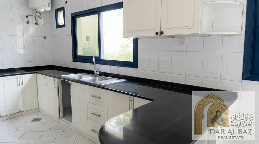 25 Real_estate_photograph_enhanceme…_20261002074127. jpg