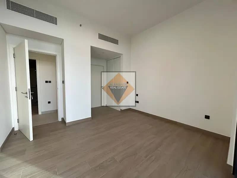 18 869312514-800x600. webp
