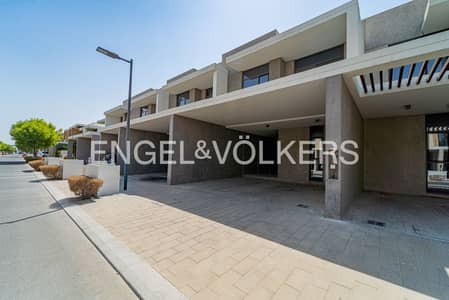 3 habitaciones Townhouse para en Venta en Arabian Ranches 3, Dubai - Casa adosada en Arabian Ranches 3,Ruba, 3 dormitorios, 3000000 AED - 16454505 3 habitaciones Townhouse para en Venta en Arabian Ranches 3, Dubai - Casa adosada en Arabian Ranches 3,Ruba, 3 dormitorios, 3000000 AED - 16454505