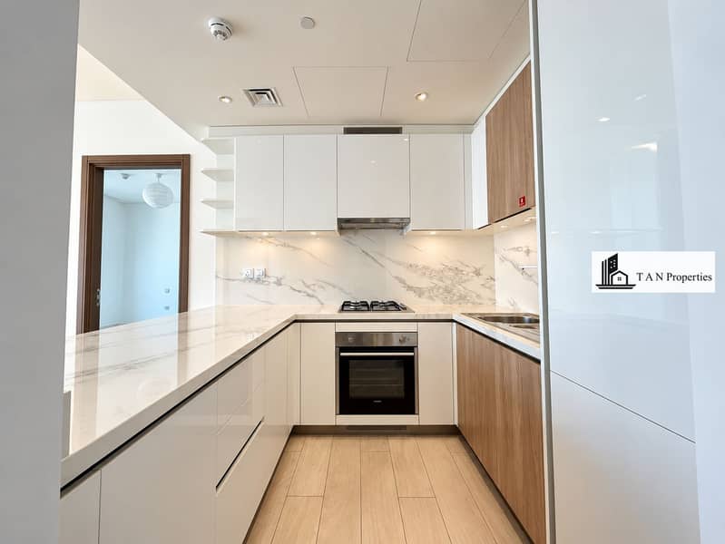 3 Modern Marble Kitchen Interior. png