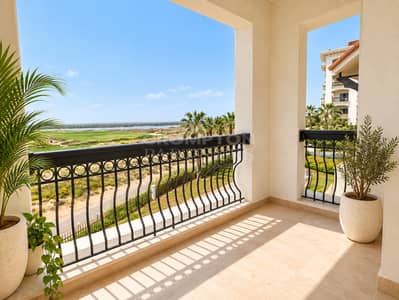 3 Bedroom Apartment for Sale in Yas Island, Abu Dhabi - Rare 3BR+M Corner Home | Full Golf View | Vacant 3 Bedroom Apartment for Sale in Yas Island, Abu Dhabi - Rare 3BR+M Corner Home | Full Golf View | Vacant