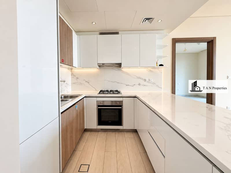 4 Modern Marble and Wood Kitchen Interior. png