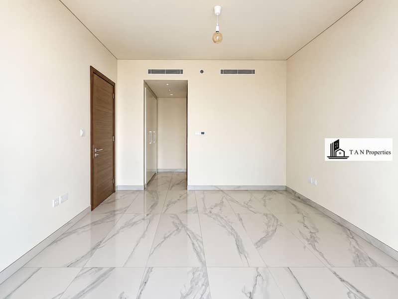 8 Minimal Cream Room with Marble Floors. png