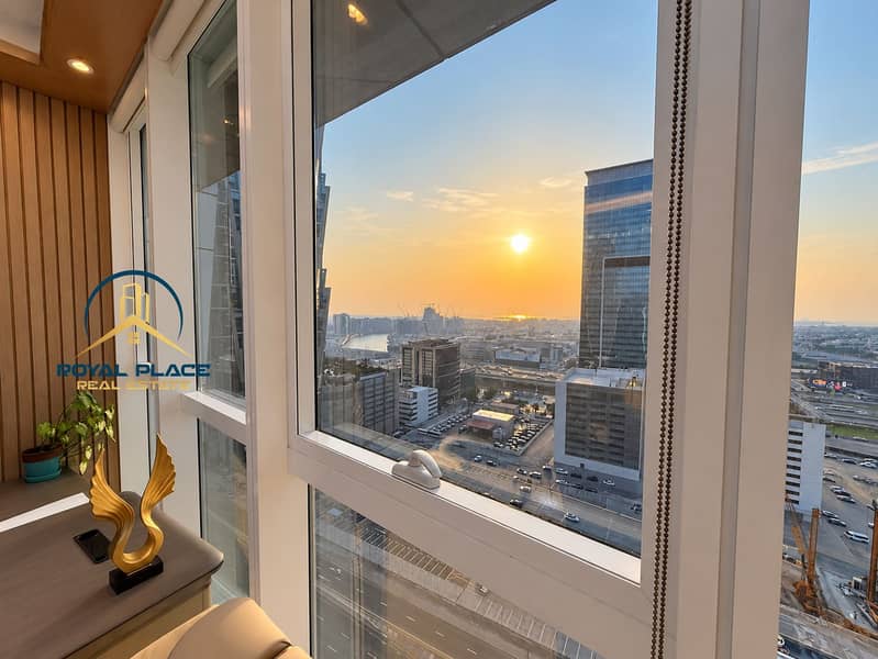 15 Warm Sunset Office With City View. png