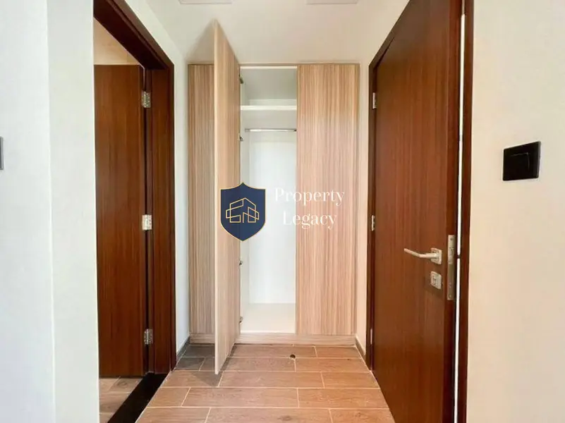 Massive Layout | Ready to Move | Prime Area