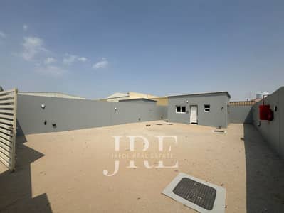 Warehouse zum Miete in Al Sajaa, Sharjah - WhatsApp Image 2026-10-02 at 3.39. 26 PM. jpeg