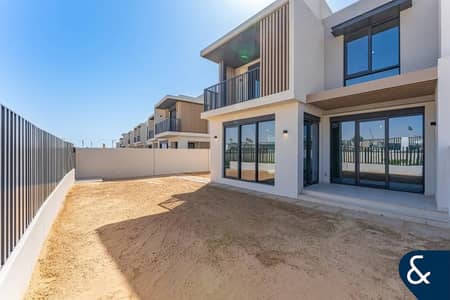 4 Bedroom Villa for Rent in Jebel Ali Village, Dubai - Single Row | Next To Pool | Huge Plot