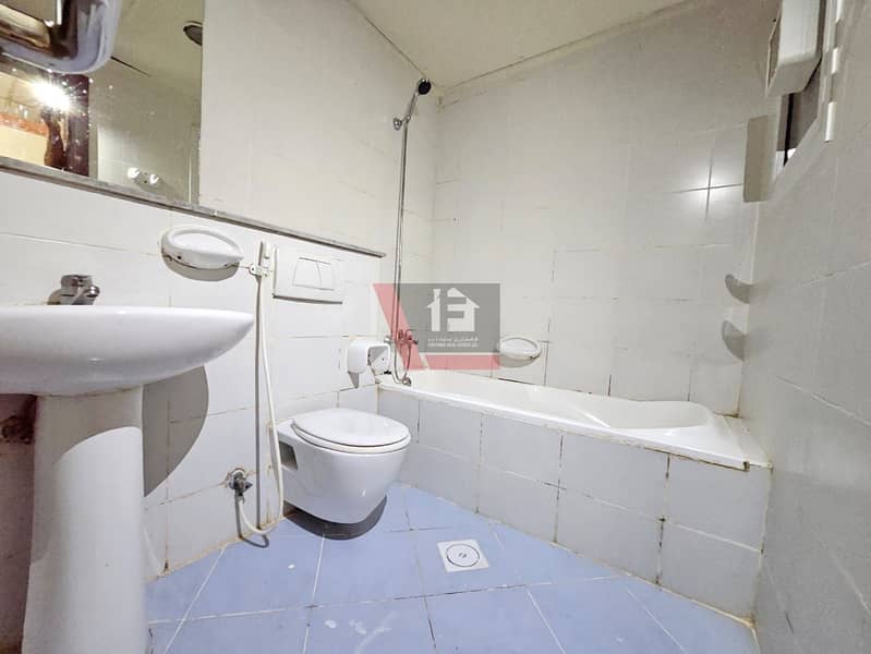 9 41bd2d0e-e639-40aa-81ab-16cb9ac1bd39. jpg