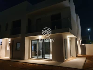 4 Camere Villa in affitto a Yas Island, Abu Dhabi - Villa a Yas Island,Yas Acres, 4 camere da letto, 380000 AED - 16713898 4 Camere Villa in affitto a Yas Island, Abu Dhabi - Villa a Yas Island,Yas Acres, 4 camere da letto, 380000 AED - 16713898
