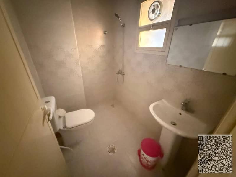 16 87641a3d-8cbe-4675-95a0-f716e31e5233. jpg