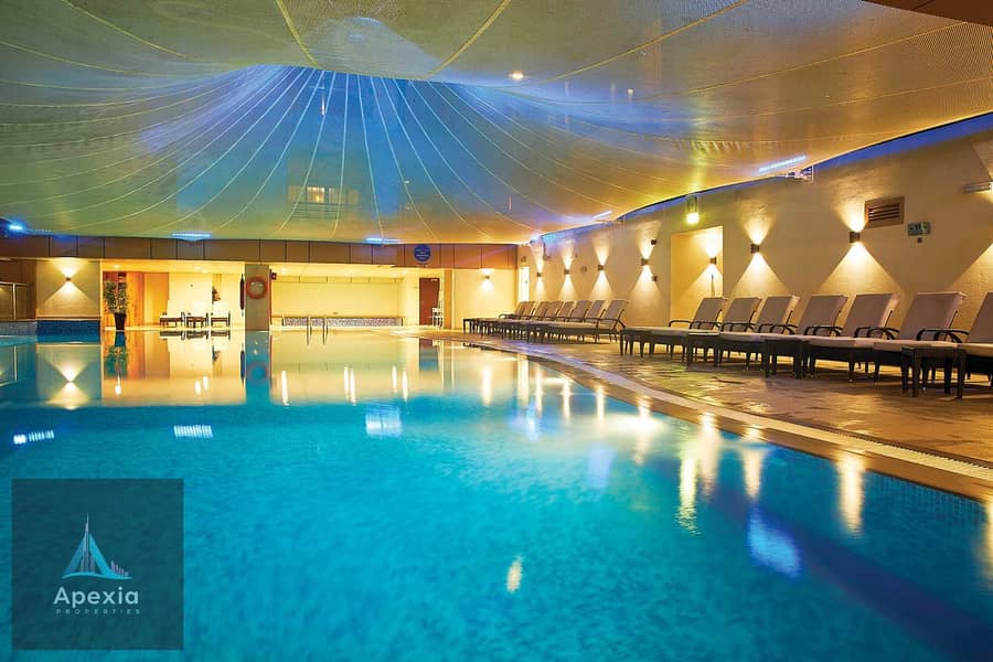 22 Mercure Swimming Pool (1). jpg